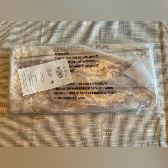 Christian Dior Exclusive Straw Book Tote Bag - New in Package | GWP Item - Picture 2 of 4